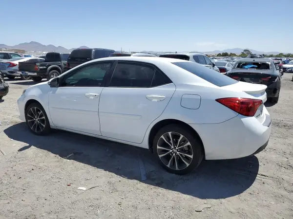 2T1BURHE9HC950974 2017 TOYOTA COROLLA - Image 2