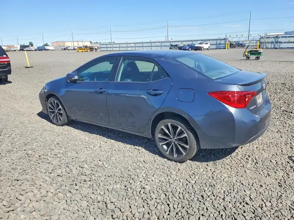 2T1BURHE9HC953566 2017 TOYOTA COROLLA - Image 2