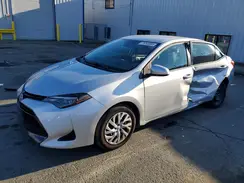 2T1BURHE9HC957701 2017 TOYOTA COROLLA