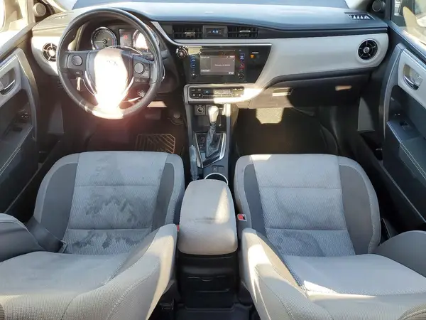 2T1BURHE9HC957701 2017 TOYOTA COROLLA - Image 8