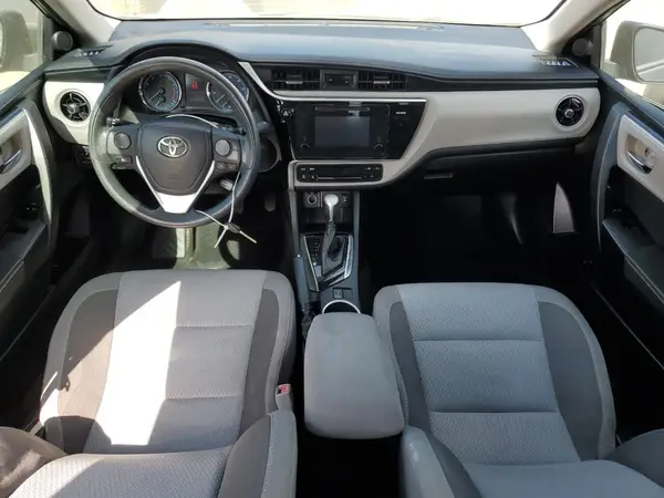 2T1BURHE9HC961425 2017 TOYOTA COROLLA - Image 8