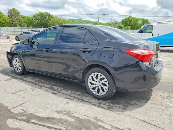 2T1BURHE9JC003276 2018 TOYOTA COROLLA - Image 2