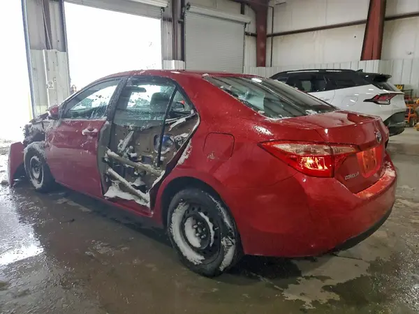 2T1BURHE9JC008655 2018 TOYOTA COROLLA - Image 2