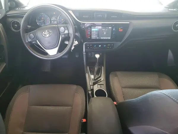 2T1BURHE9JC009210 2018 TOYOTA COROLLA - Image 8