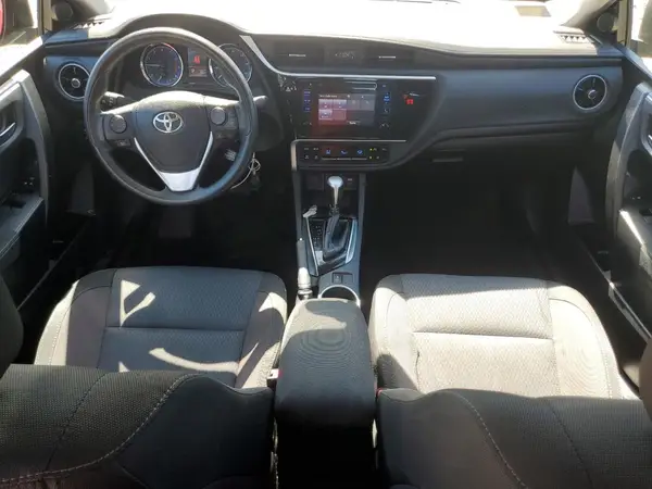 2T1BURHE9JC014729 2018 TOYOTA COROLLA - Image 8