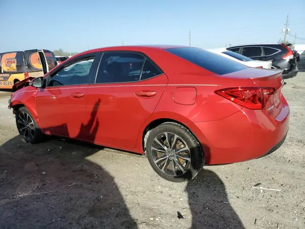 2T1BURHE9JC021504 2018 TOYOTA COROLLA - Image 2