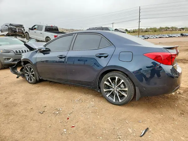 2T1BURHE9JC021809 2018 TOYOTA COROLLA - Image 2