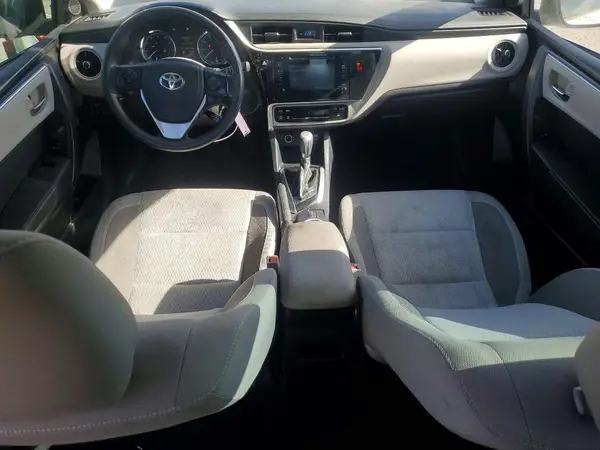 2T1BURHE9JC026573 2018 TOYOTA COROLLA - Image 8
