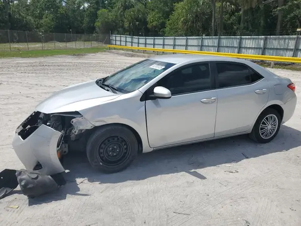 2T1BURHE9JC030512 2018 TOYOTA COROLLA - Image 1
