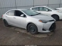 2T1BURHE9JC032485 2018 TOYOTA COROLLA