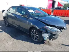 2T1BURHE9JC033992 2018 TOYOTA COROLLA