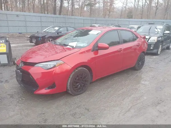 2T1BURHE9JC034558 2018 TOYOTA COROLLA - Image 2