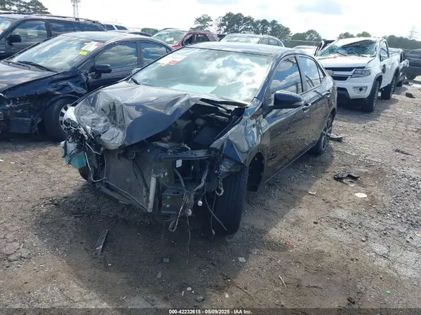 2T1BURHE9JC037685 2018 TOYOTA COROLLA - Image 2