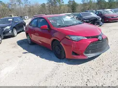 2T1BURHE9JC038559 2018 TOYOTA COROLLA
