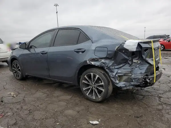 2T1BURHE9JC041851 2018 TOYOTA COROLLA - Image 2