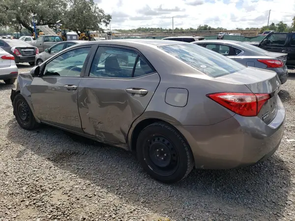 2T1BURHE9JC042661 2018 TOYOTA COROLLA - Image 2
