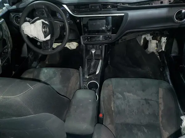 2T1BURHE9JC046175 2018 TOYOTA COROLLA - Image 8