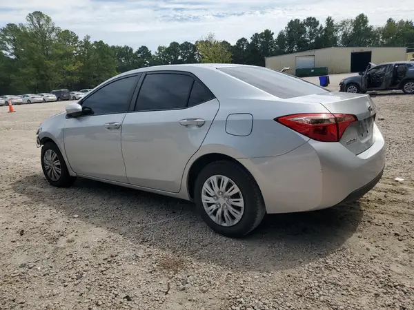 2T1BURHE9JC047844 2018 TOYOTA COROLLA - Image 2