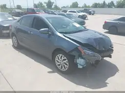2T1BURHE9JC048802 2018 TOYOTA COROLLA