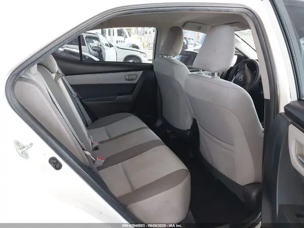 2T1BURHE9JC050601 2018 TOYOTA COROLLA - Image 8