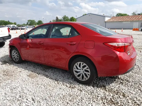 2T1BURHE9JC052946 2018 TOYOTA COROLLA - Image 2