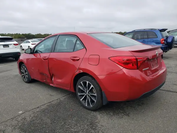 2T1BURHE9JC057323 2018 TOYOTA COROLLA - Image 2