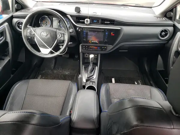 2T1BURHE9JC057323 2018 TOYOTA COROLLA - Image 8