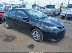 2T1BURHE9JC058634 2018 TOYOTA COROLLA