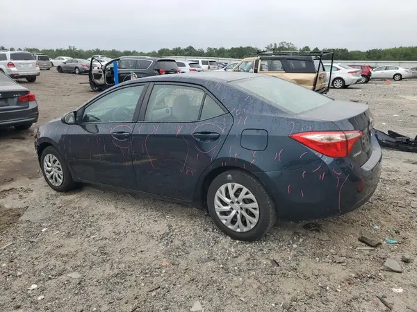 2T1BURHE9JC058939 2018 TOYOTA COROLLA - Image 2