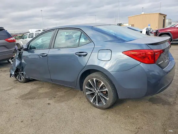 2T1BURHE9JC062490 2018 TOYOTA COROLLA - Image 2