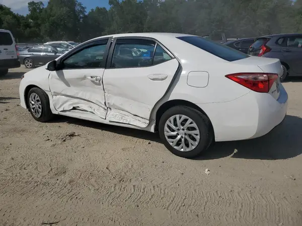 2T1BURHE9JC064613 2018 TOYOTA COROLLA - Image 2