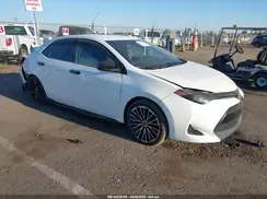 2T1BURHE9JC066443 2018 TOYOTA COROLLA