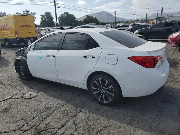 2T1BURHE9JC067107 2018 TOYOTA COROLLA - Image 2