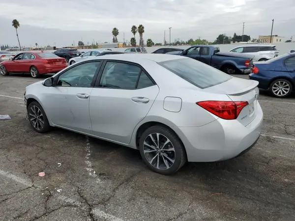 2T1BURHE9JC067902 2018 TOYOTA COROLLA - Image 2
