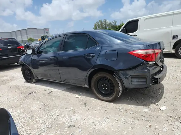 2T1BURHE9JC067964 2018 TOYOTA COROLLA - Image 2