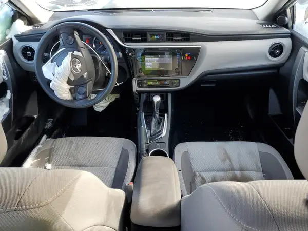 2T1BURHE9JC068953 2018 TOYOTA COROLLA - Image 8