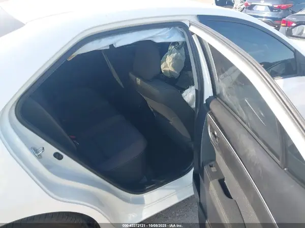 2T1BURHE9JC073148 2018 TOYOTA COROLLA - Image 8
