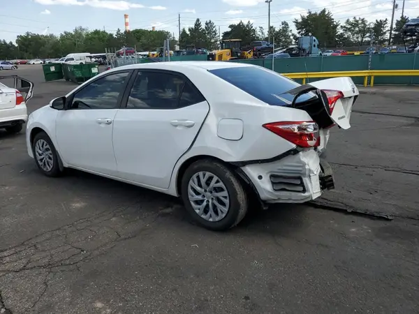 2T1BURHE9JC074607 2018 TOYOTA COROLLA - Image 2