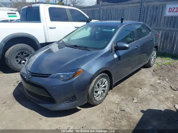 2T1BURHE9JC075630 2018 TOYOTA COROLLA - Image 2