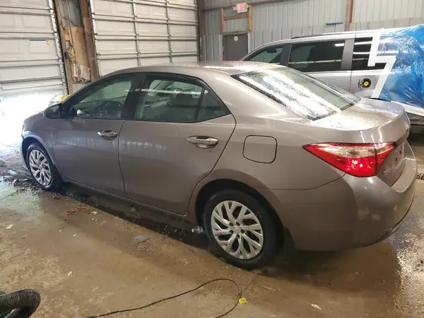 2T1BURHE9JC077667 2018 TOYOTA COROLLA - Image 2
