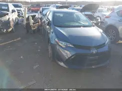 2T1BURHE9JC081833 2018 TOYOTA COROLLA