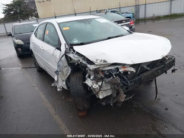 2T1BURHE9JC084571 2018 TOYOTA COROLLA - Image 1