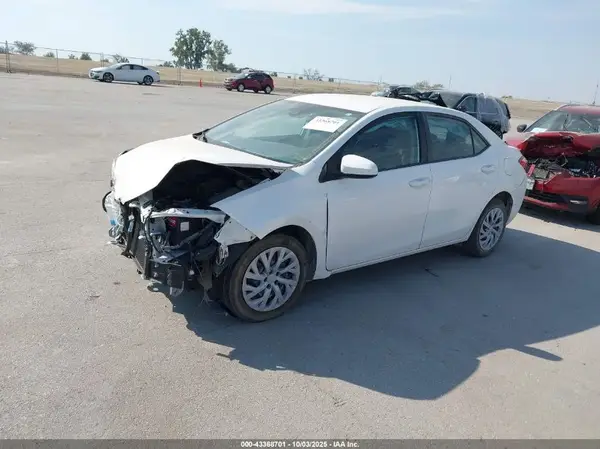 2T1BURHE9JC088491 2018 TOYOTA COROLLA - Image 2