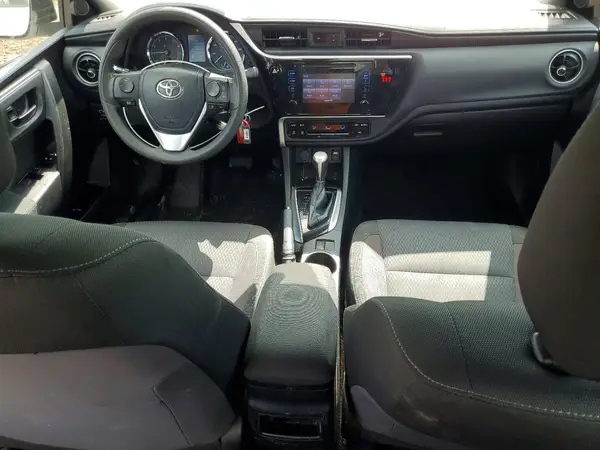 2T1BURHE9JC091052 2018 TOYOTA COROLLA - Image 8