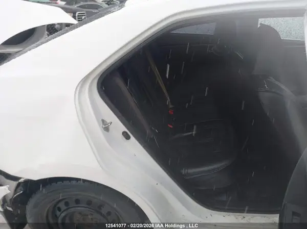 2T1BURHE9JC091357 2018 TOYOTA COROLLA - Image 8