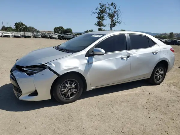 2T1BURHE9JC099037 2018 TOYOTA COROLLA - Image 1