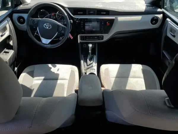2T1BURHE9JC101028 2018 TOYOTA COROLLA - Image 8
