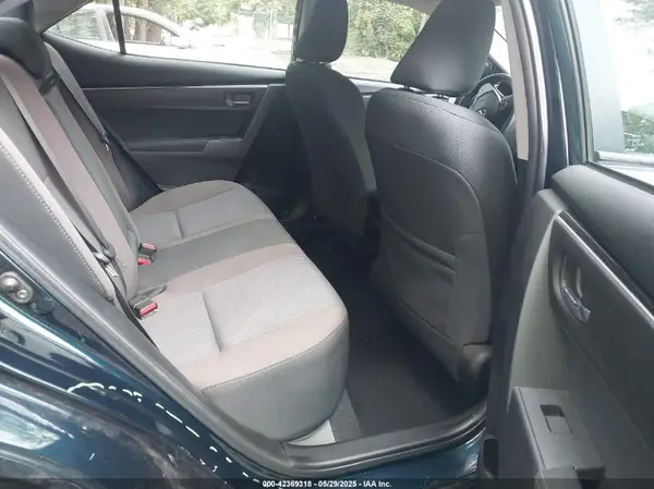 2T1BURHE9JC101708 2018 TOYOTA COROLLA - Image 8