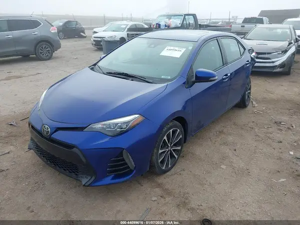 2T1BURHE9JC102549 2018 TOYOTA COROLLA - Image 2