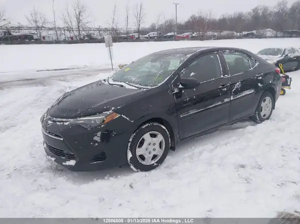 2T1BURHE9JC105872 2018 TOYOTA COROLLA - Image 2